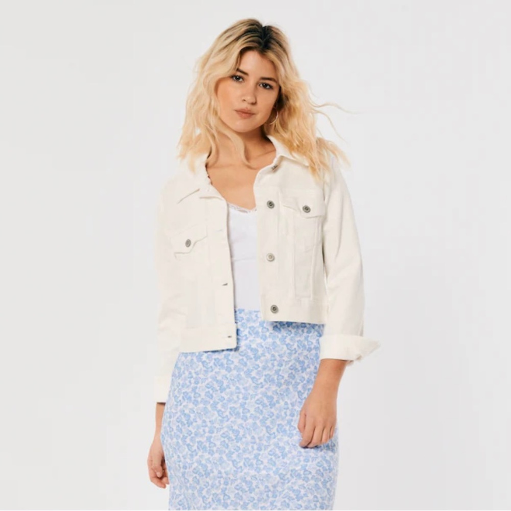 Hollister White crop denim jacket NWT